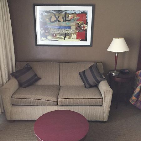 Whitemud Inn Edmonton South Esterno foto