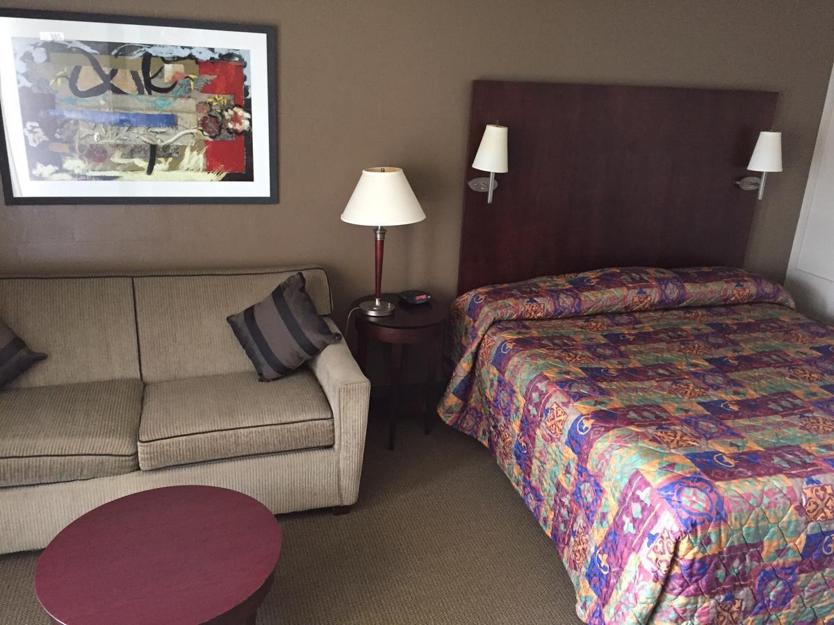 Whitemud Inn Edmonton South Esterno foto